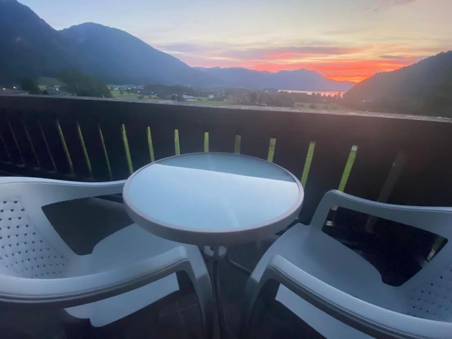 Schoene Ferienwohnung Mit Wolfgangseeblick Штробль Екстер'єр фото